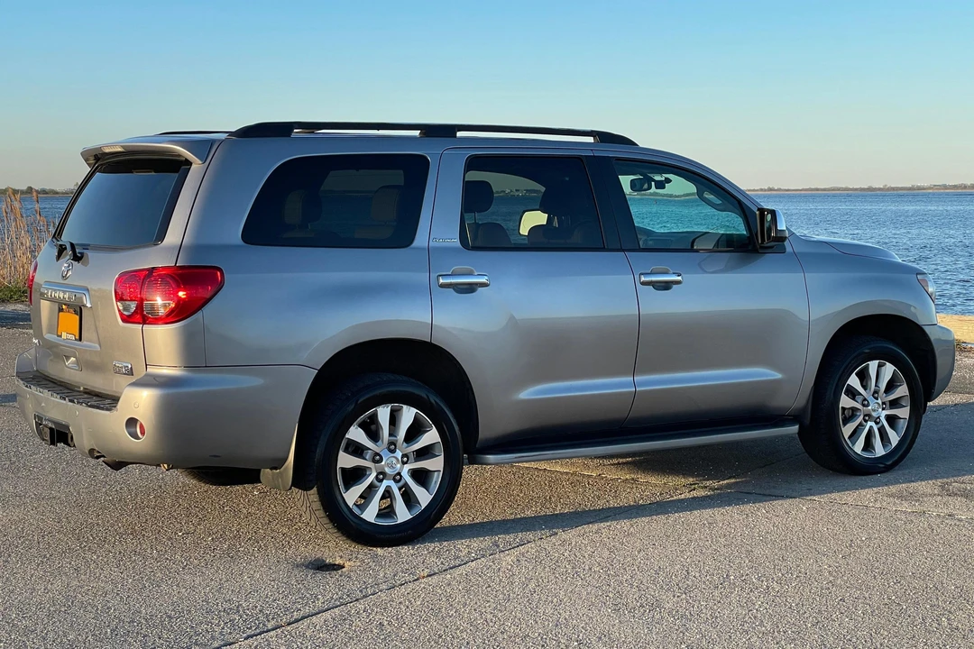 2008 Toyota Sequoia 2nd Gen - Image 3 of 31