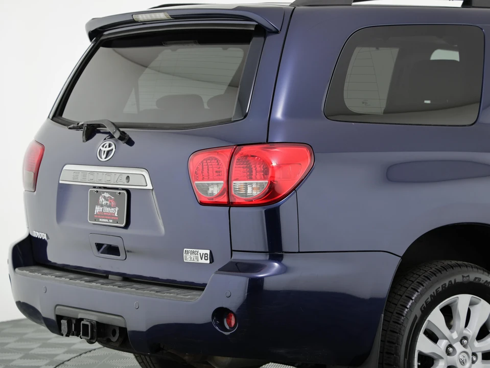 2008 Toyota Sequoia 2nd Gen - Image 27 of 31