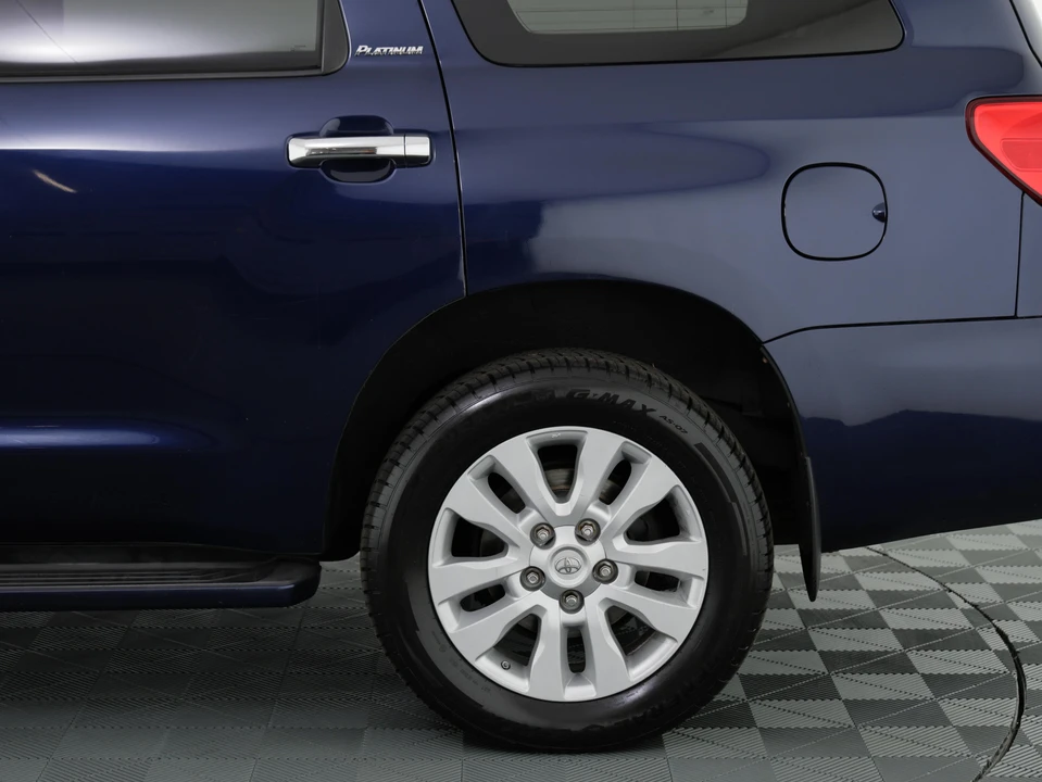 2008 Toyota Sequoia 2nd Gen - Image 22 of 31