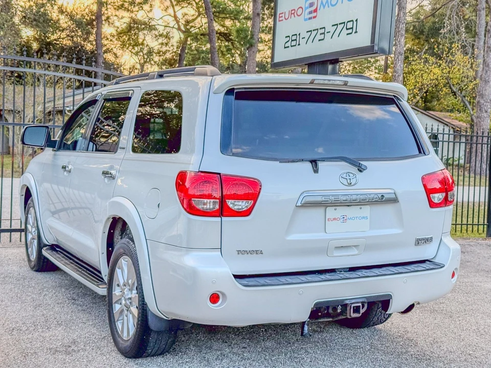 2008 Toyota Sequoia 2nd Gen - Image 5 of 12