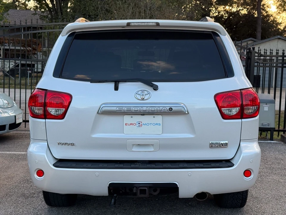 2008 Toyota Sequoia 2nd Gen - Image 8 of 12