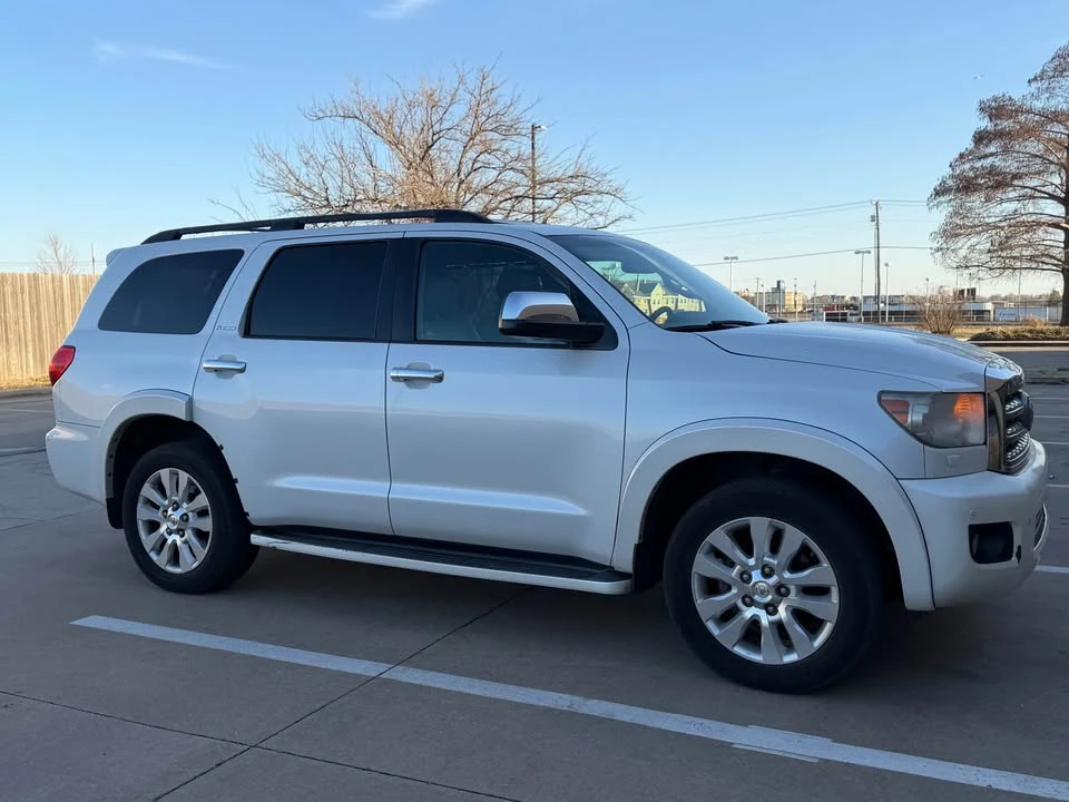 2008 Toyota Sequoia 2nd Gen - Image 5 of 20