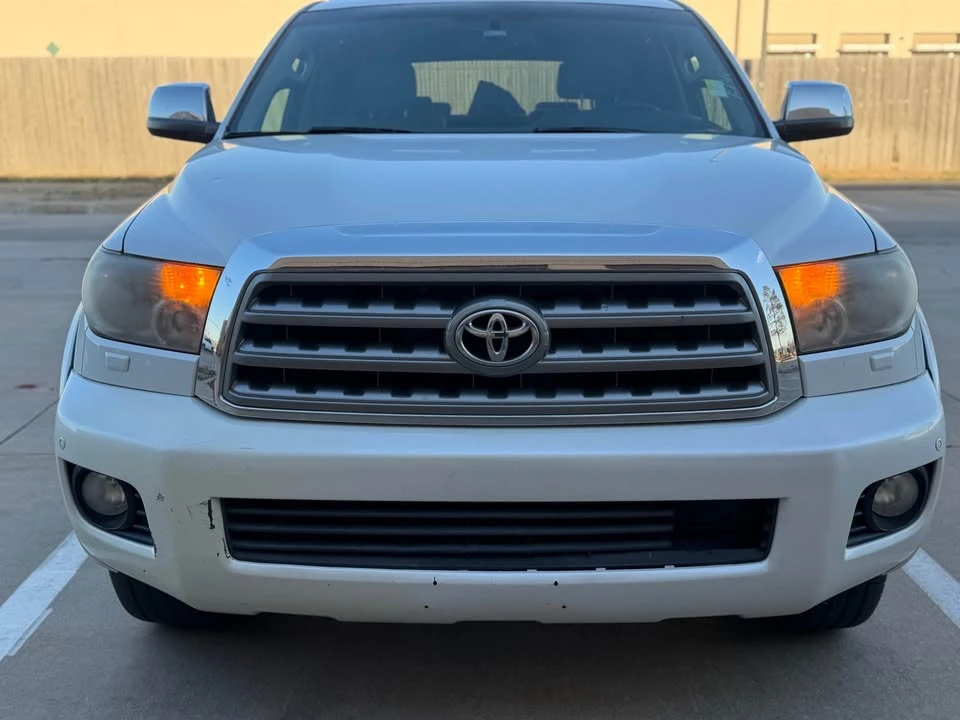2008 Toyota Sequoia 2nd Gen - Image 3 of 20