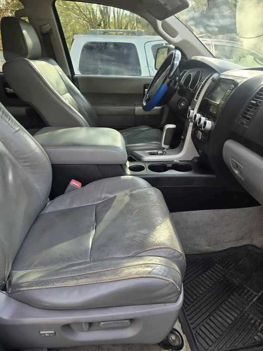 2008 Toyota Sequoia 2nd Gen - Image 5 of 9