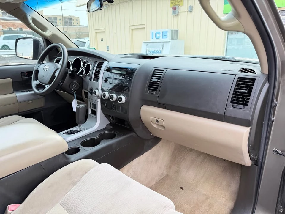 2008 Toyota Sequoia 2nd Gen - Image 16 of 19