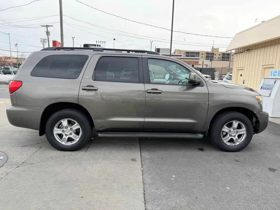 2008 Toyota Sequoia 2nd Gen - Image 7 of 19