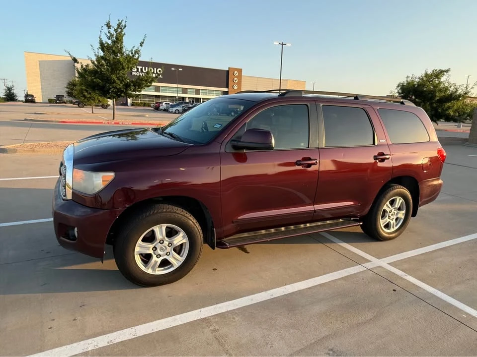 2008 Toyota Sequoia 2nd Gen - Image 2 of 20