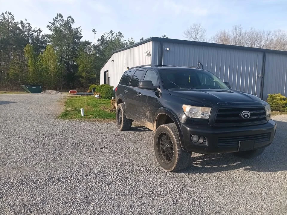 2008 Toyota Sequoia 2nd Gen - Image 2 of 11