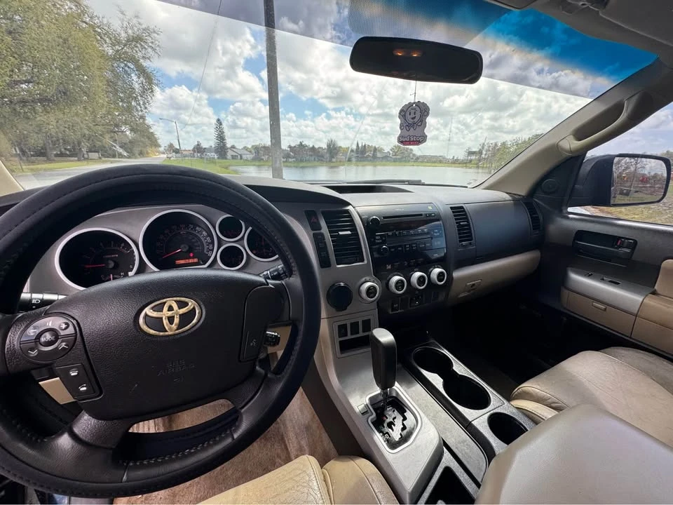 2008 Toyota Sequoia 2nd Gen - Image 5 of 17