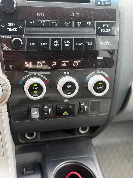 2008 Toyota Sequoia 2nd Gen - Image 10 of 18