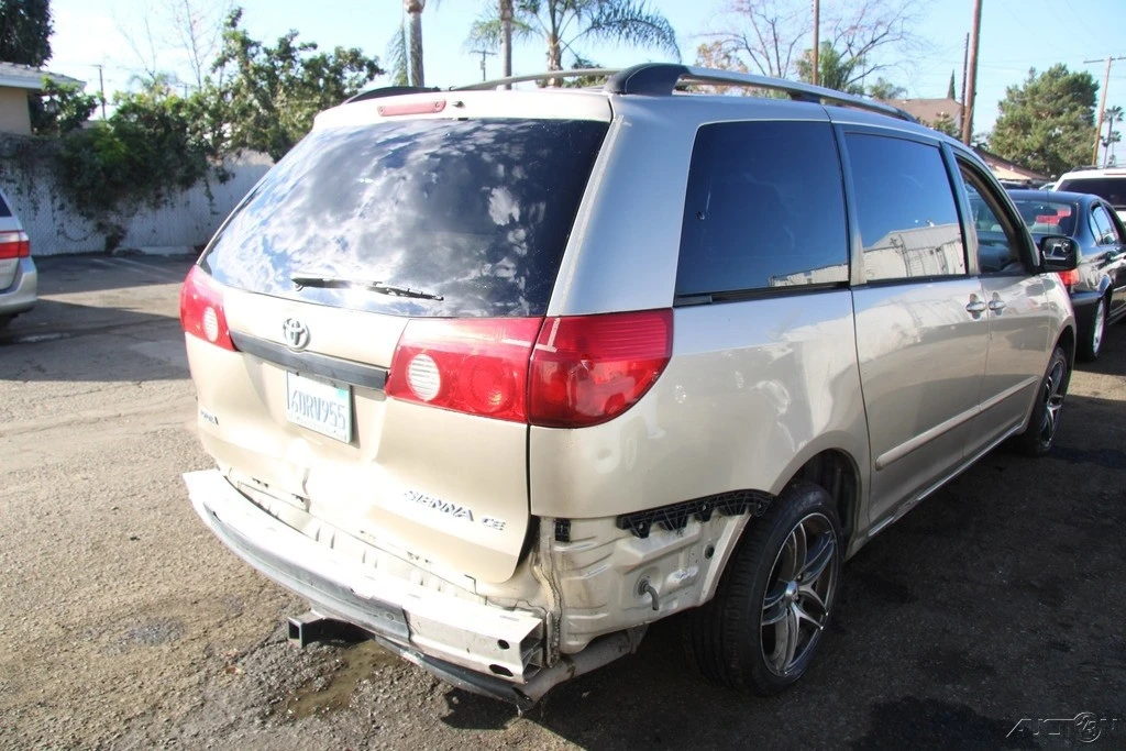 2008 Toyota Sienna 2nd Gen - Image 6 of 21