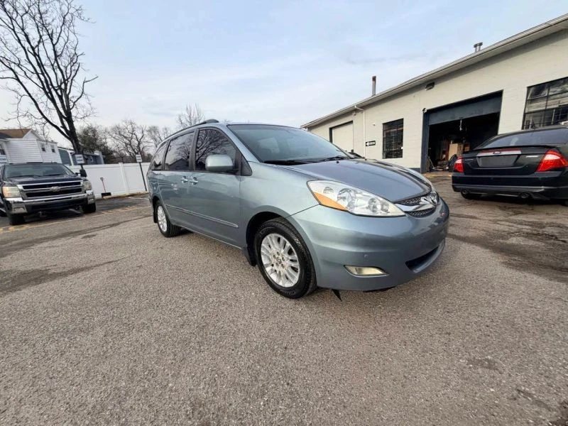 2008 Toyota Sienna 2nd Gen - Image 7 of 12