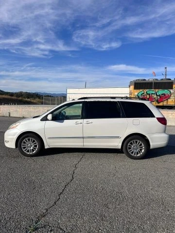 2008 Toyota Sienna 2nd Gen - Image 8 of 22