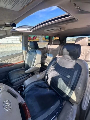 2008 Toyota Sienna 2nd Gen - Image 13 of 22