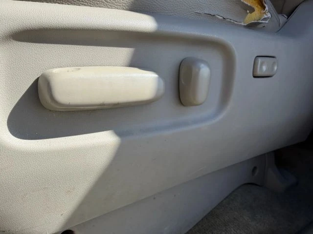 2008 Toyota Sienna 2nd Gen - Image 15 of 21