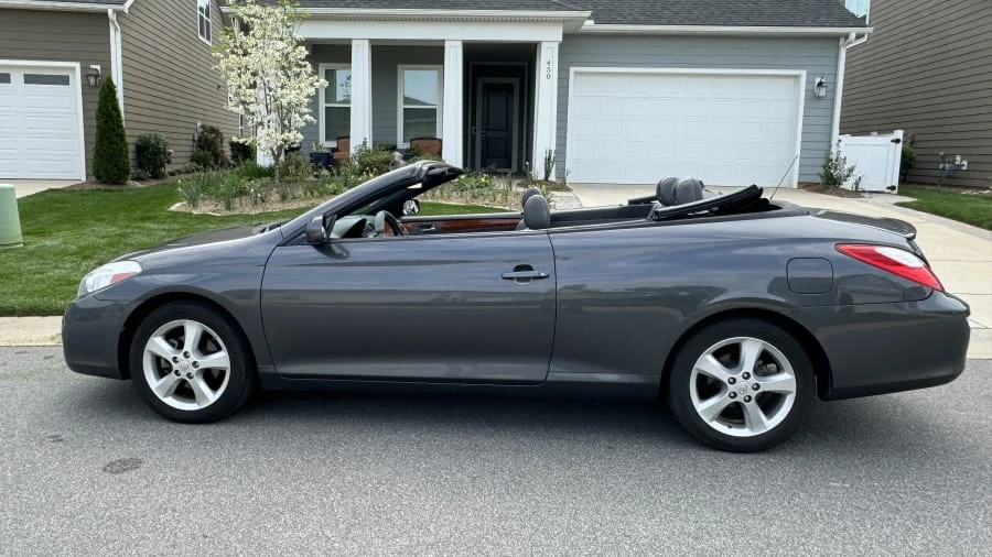 2008 Toyota Solara 2nd Gen - Image 2 of 9
