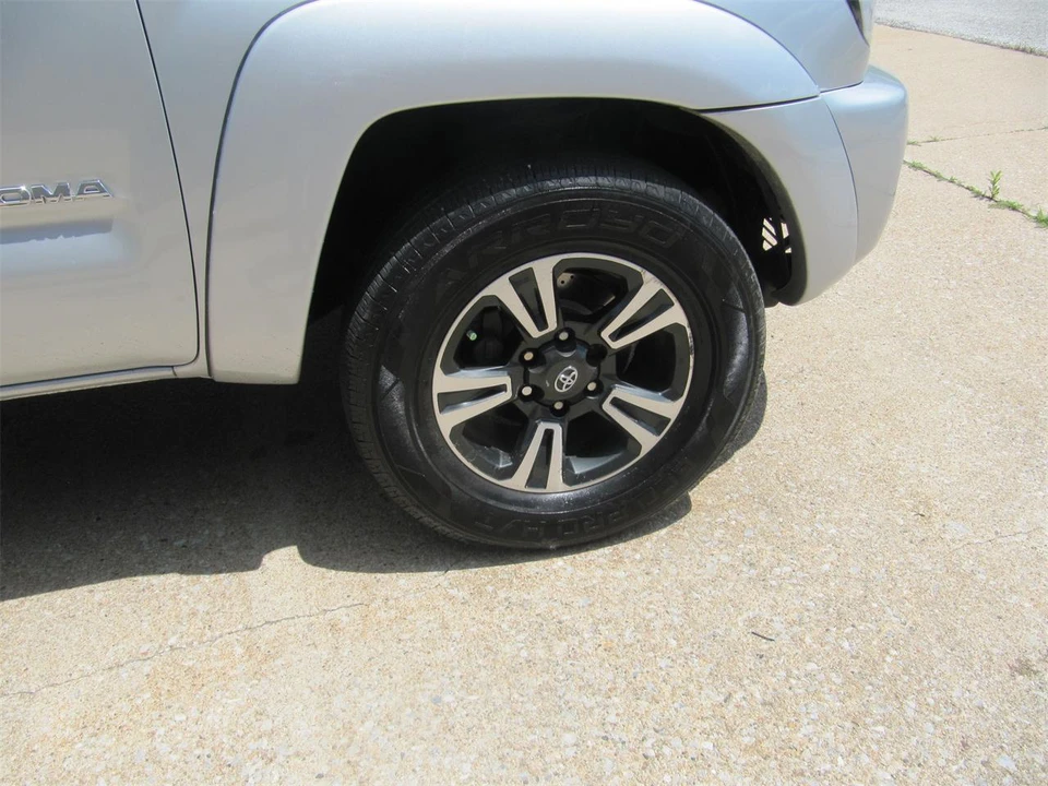 2008 Toyota Tacoma 2nd Gen - Image 9 of 31