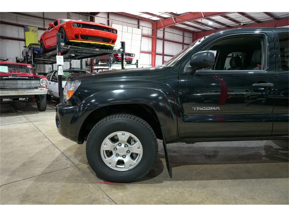 2008 Toyota Tacoma 2nd Gen - Image 3 of 31