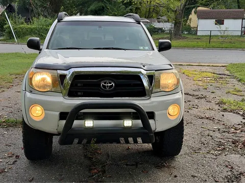 2008 Toyota Tacoma Double Cab TRD Sport Pickup 4D 5 ft