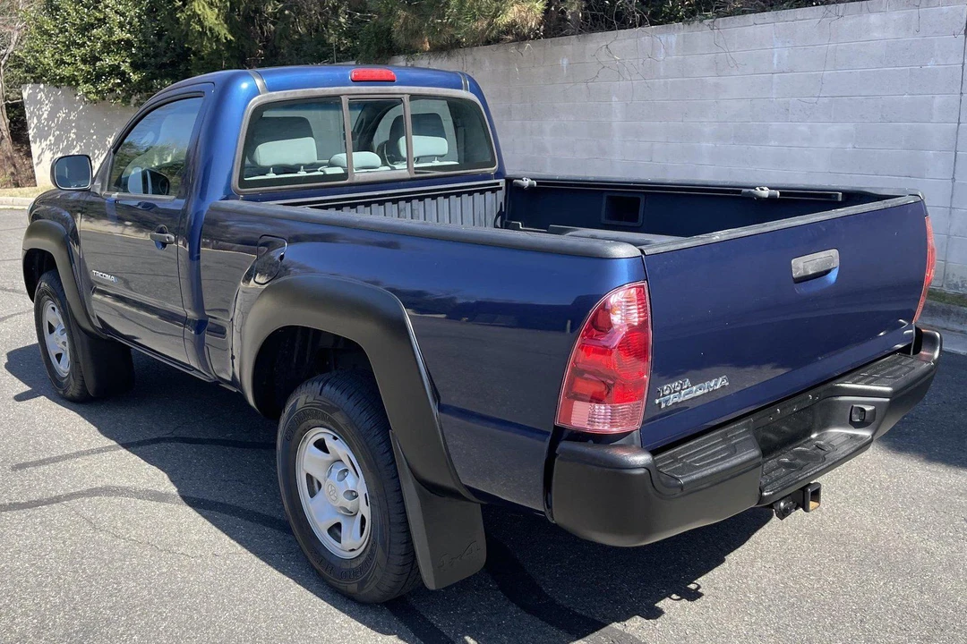 2008 Toyota Tacoma 2nd Gen - Image 2 of 31