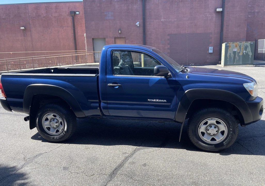 2008 Toyota Tacoma 2nd Gen - Image 5 of 31