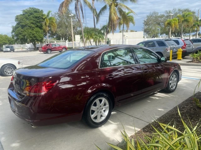 2008 Toyota Avalon 3rd Gen - Image 8 of 21