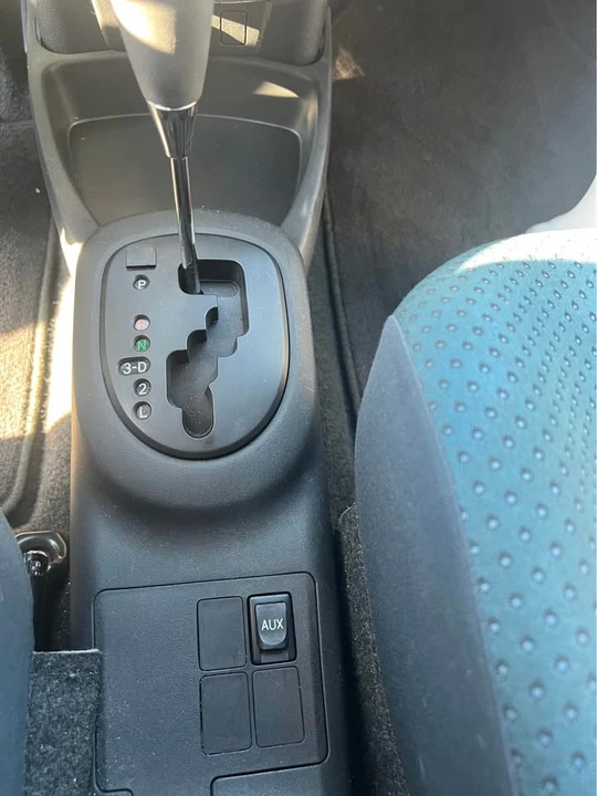 2008 Toyota Yaris - Image 11 of 20