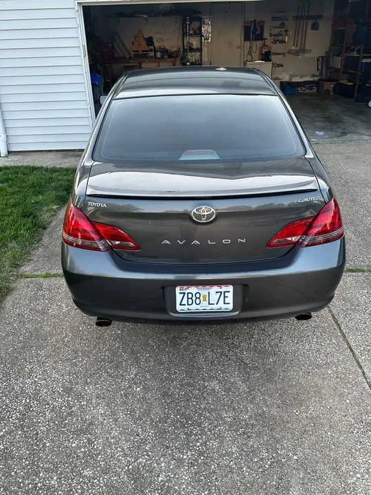 2008 Toyota Avalon 3rd Gen - Image 3 of 8