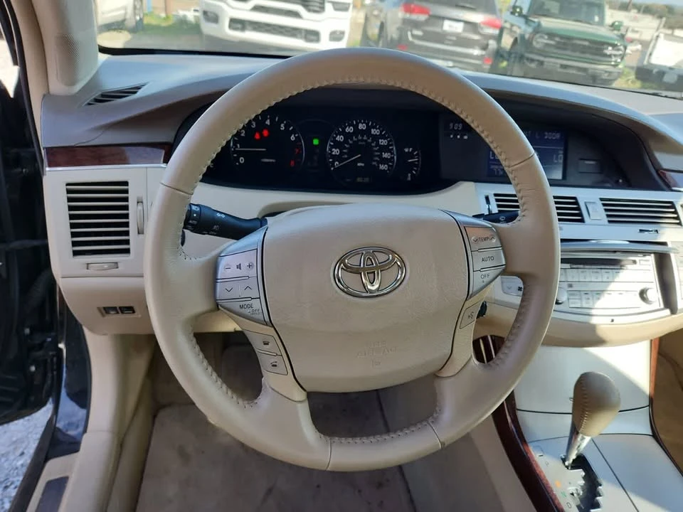 2008 Toyota Avalon 3rd Gen - Image 11 of 19