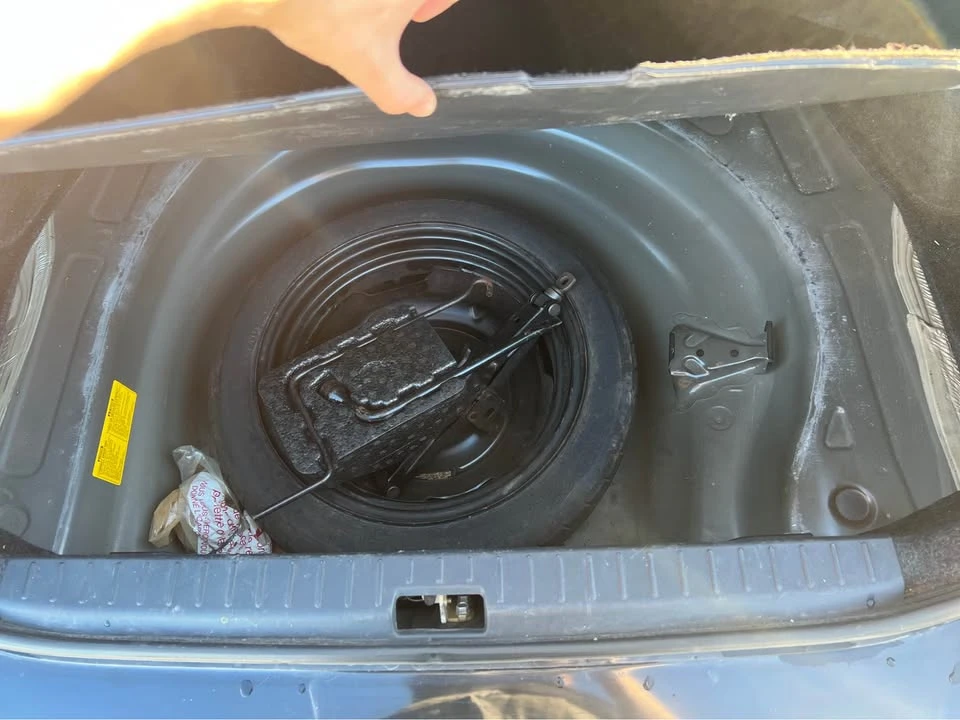 2008 Toyota Corolla 10th Gen - Image 7 of 7
