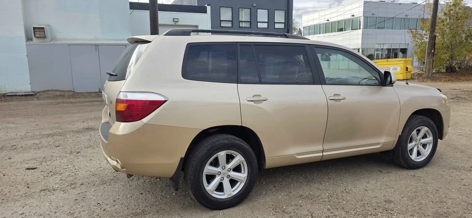 2008 Toyota Highlander - Image 10 of 12