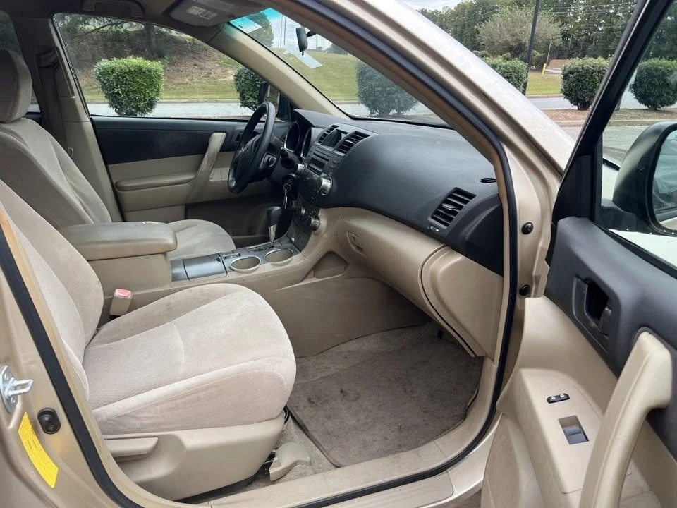 2008 Toyota Highlander - Image 16 of 18