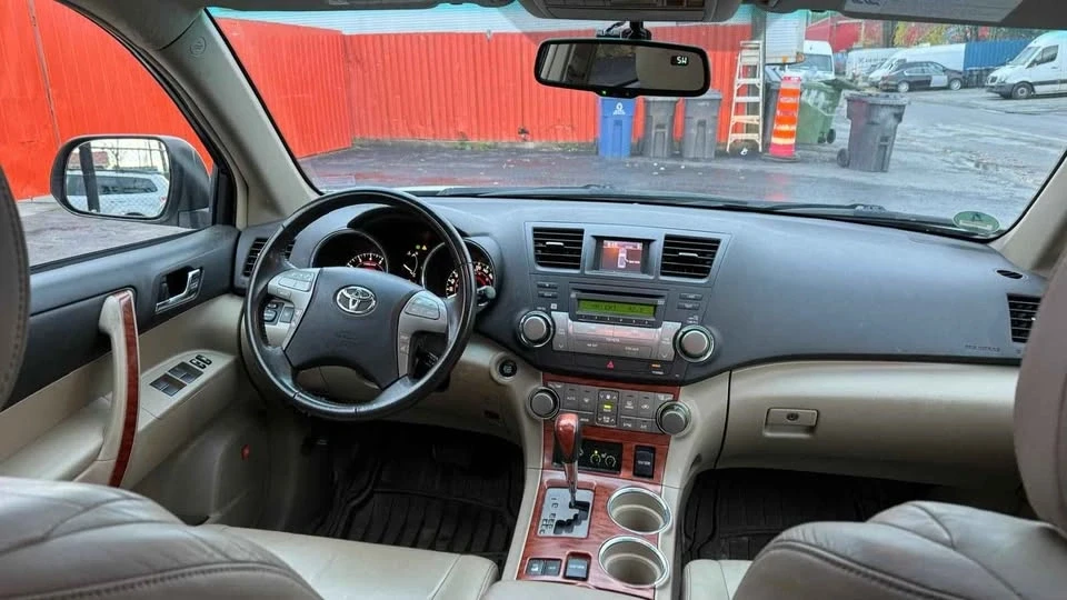 2008 Toyota Highlander - Image 11 of 20
