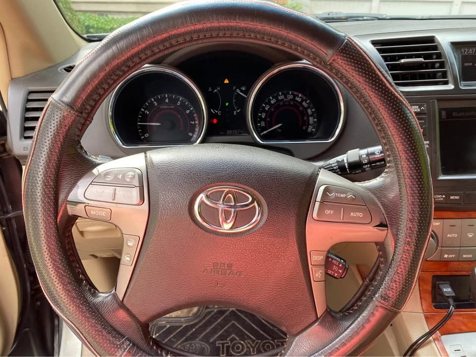 2008 Toyota Highlander - Image 13 of 15