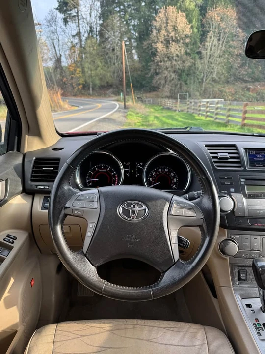 2008 Toyota Highlander - Image 10 of 16