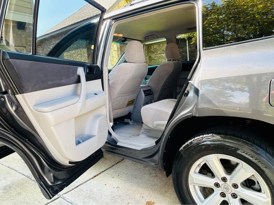 2008 Toyota Highlander - Image 7 of 10