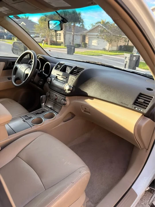2008 Toyota Highlander - Image 8 of 16