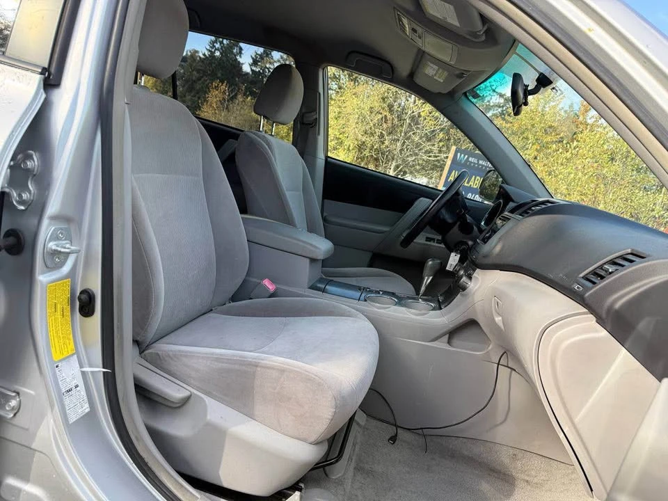 2008 Toyota Highlander - Image 8 of 12
