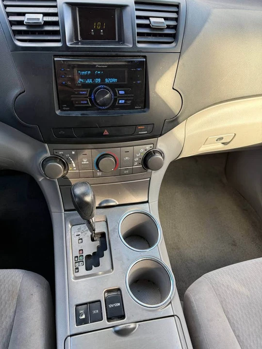 2008 Toyota Highlander - Image 9 of 12