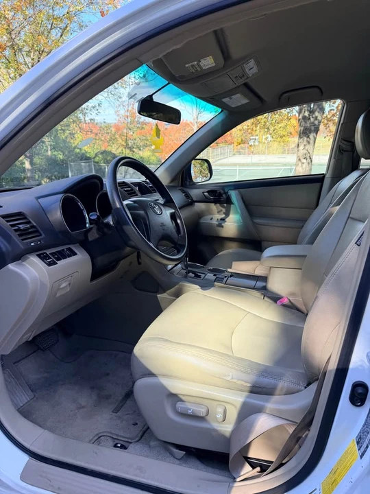 2008 Toyota Highlander - Image 11 of 15