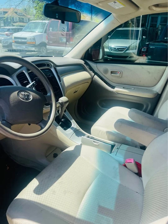 2008 Toyota Highlander - Image 2 of 10