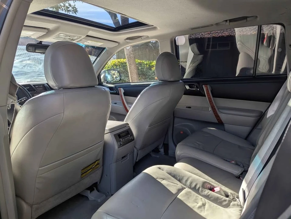 2008 Toyota Highlander - Image 14 of 17