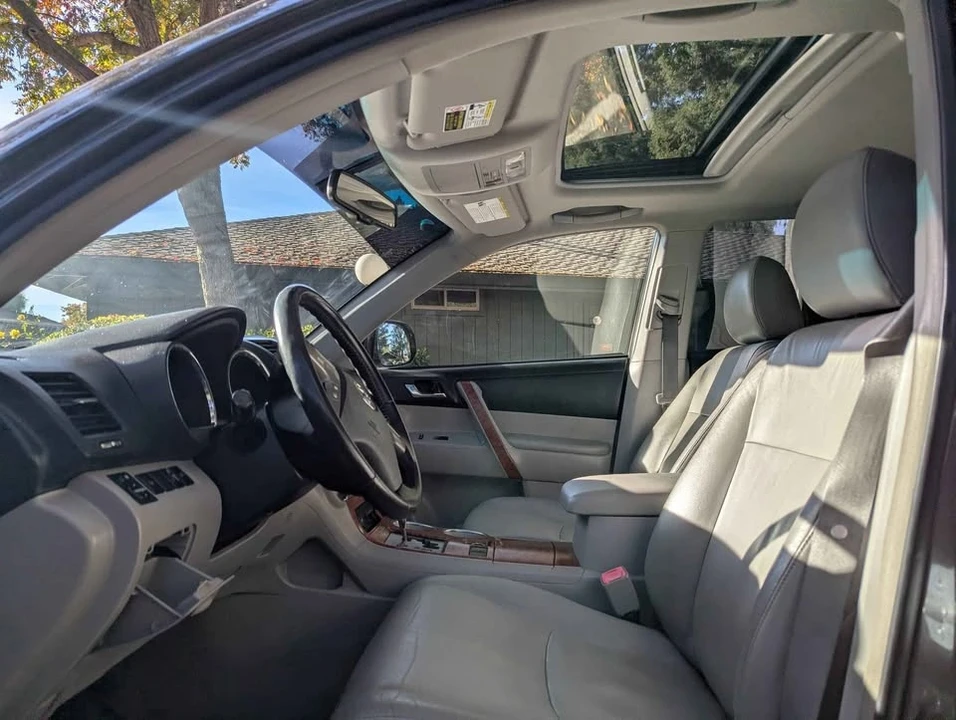 2008 Toyota Highlander - Image 13 of 17