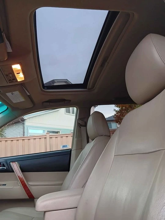 2008 Toyota Highlander - Image 7 of 18
