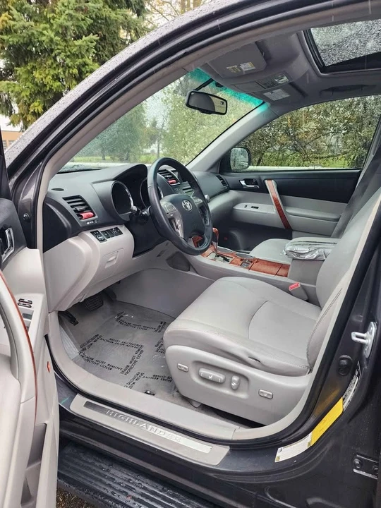 2008 Toyota Highlander - Image 9 of 20