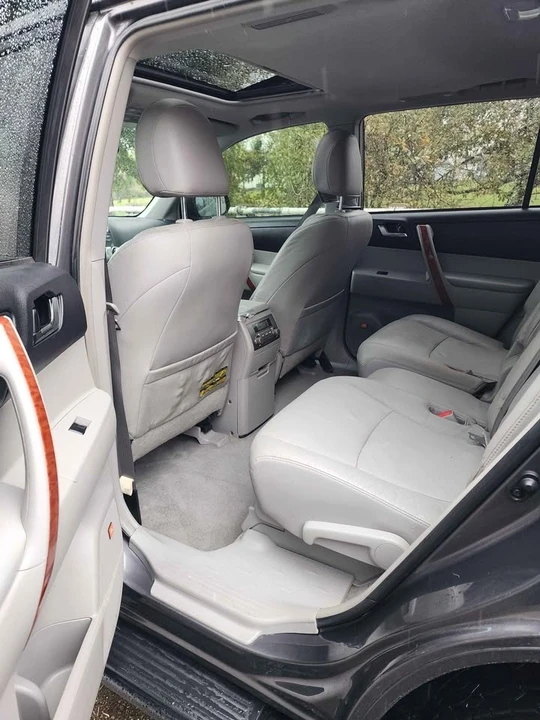 2008 Toyota Highlander - Image 10 of 20