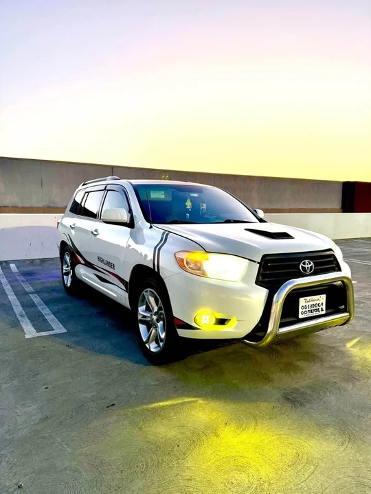 2008 Toyota Highlander - Image 2 of 7