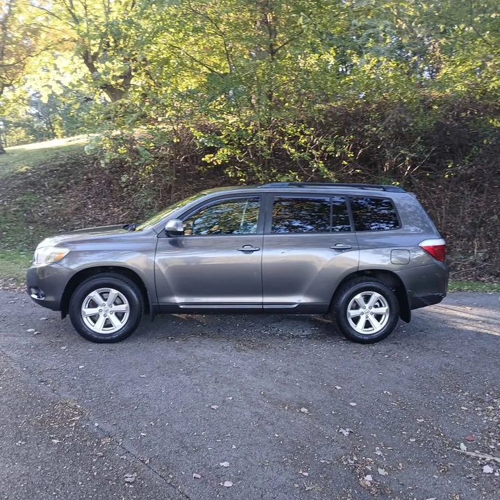 2008 Toyota Highlander - Image 2 of 14