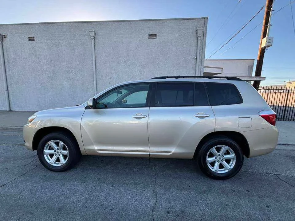 2008 Toyota Highlander - Image 2 of 19