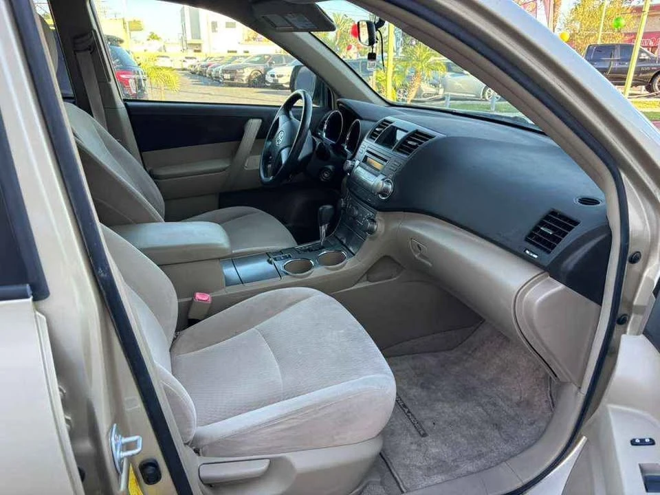 2008 Toyota Highlander - Image 12 of 19